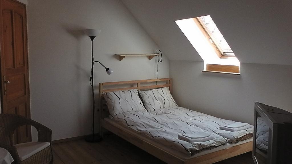 Amadeus Vendeghaz Hotell Esztergom Rum bild
